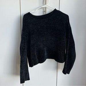 Black velvet cropped sweater